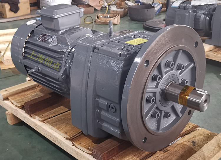 RF87減速機，立式安裝，輸入配電機，實物照片如下